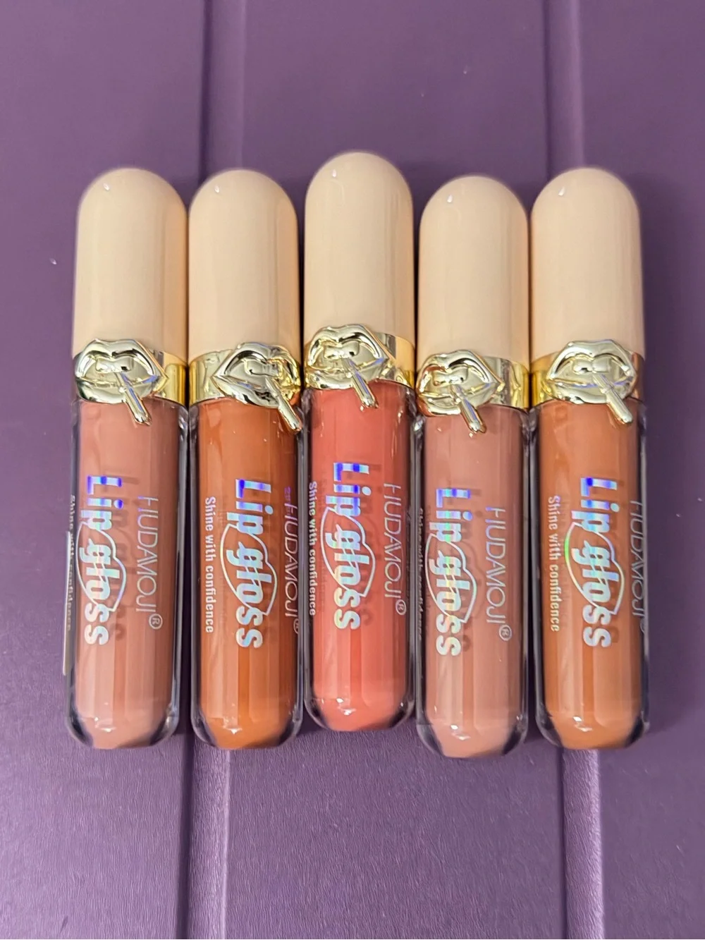 HUDAvioji Neutral Peach Lip Gloss Set — 5 Peach & Nude Shades
